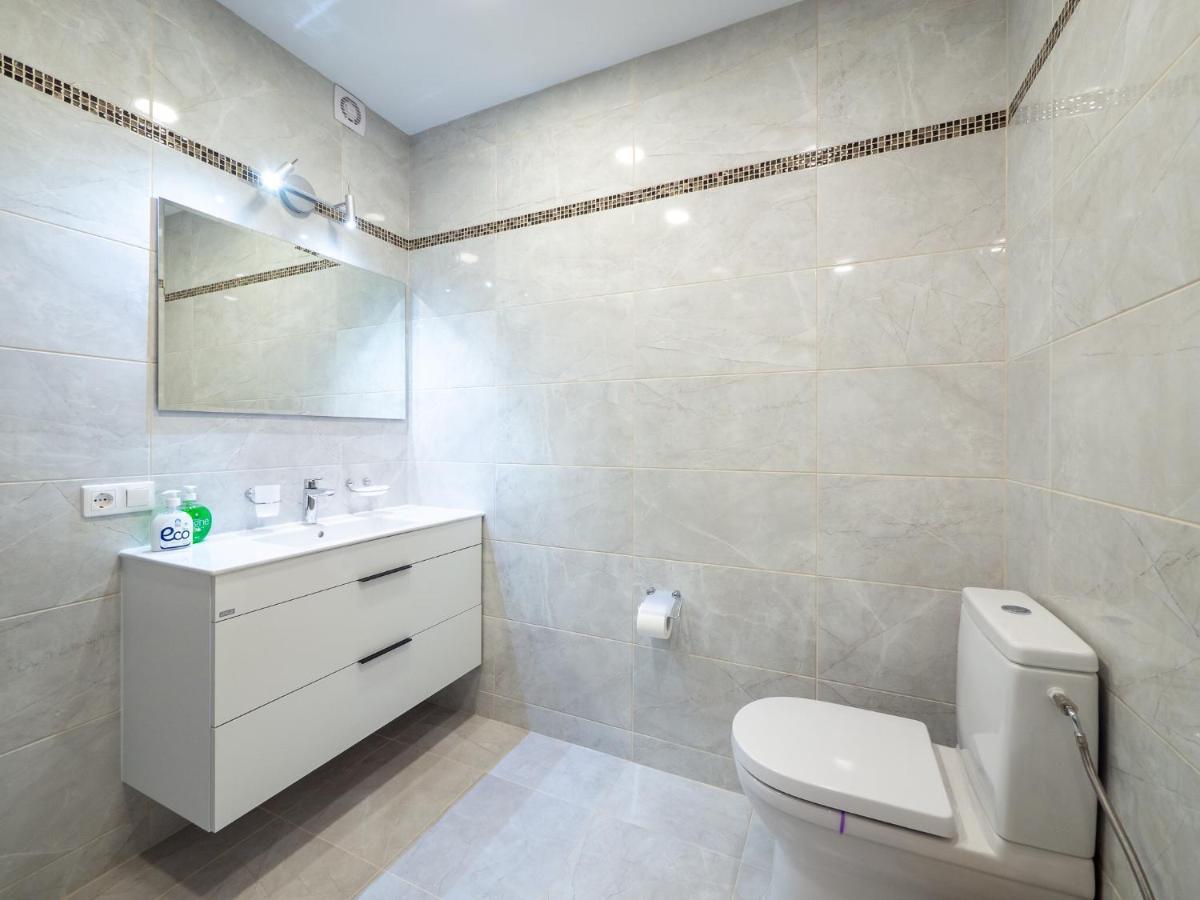 New!!!Townhouse Three Floors!!! Apartman Jūrkalne Kültér fotó
